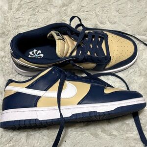 Nike Dunks